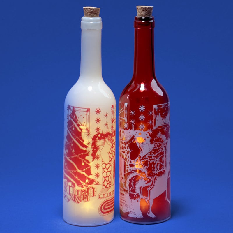 Fles met LED verlichting Kerstman
[mwwsrc:2aac5760c68eebf0846835b7cfc652b6a197561c.jpg]
