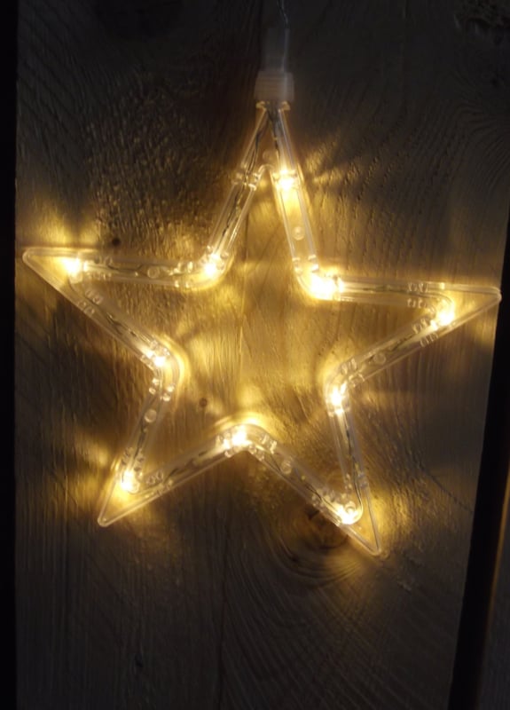 Raamverlichting Kerstster (Klein)
[mwwsrc:8cbb24e73b5fb0327c9252d429b8c527d0fa40eb.jpg]