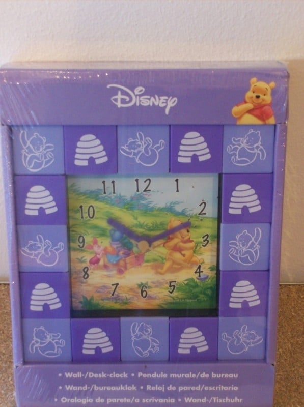 Wand/bureauklok Winnie the Pooh (2625)
[mwwsrc:a01a5cf235965838276cf2767ac4784da01b0931.jpg]