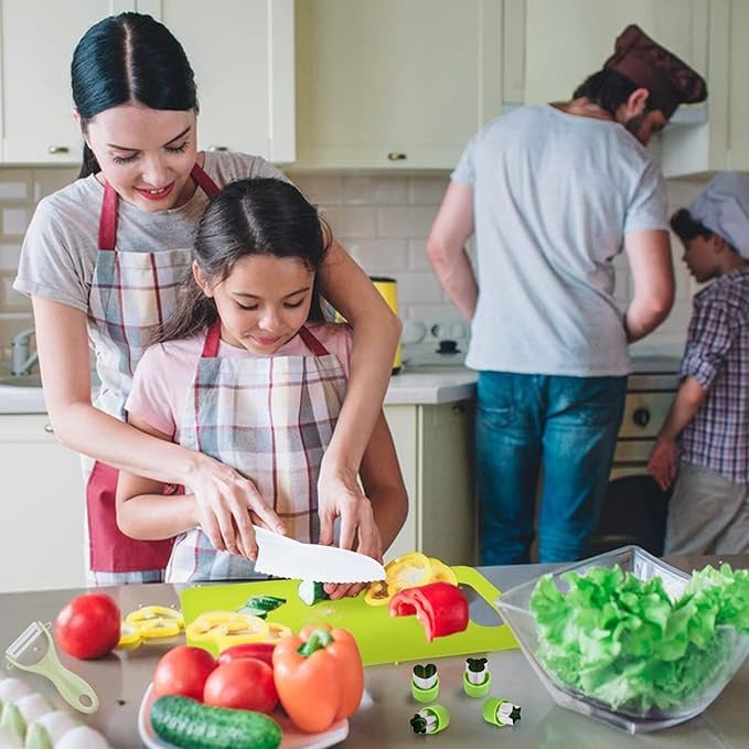 Messenset voor kinderen, Kind veilige messenset 13 delig
[mwwsrc:dd1ab41927b724817547bc444c3a3575fb7d8a26.jpg]